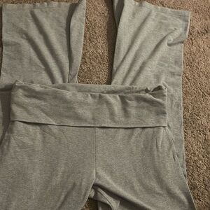 Victoria sect grey flare leggings size medium regular length